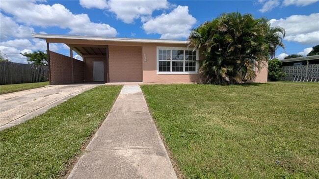 Building Photo - 21298 Percy Ave