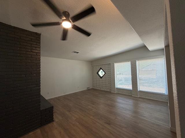 434 E Spring Valley Rd