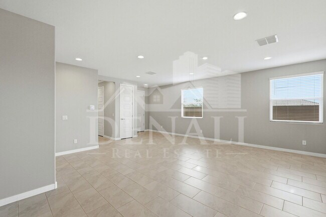 Photo - 16692 W Alameda Rd