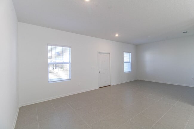 Photo - 2278 White Buffalo St