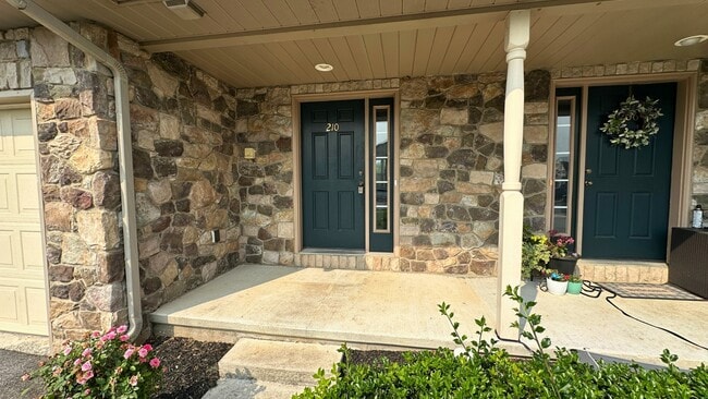 Photo - 210 Mount Olive Ln