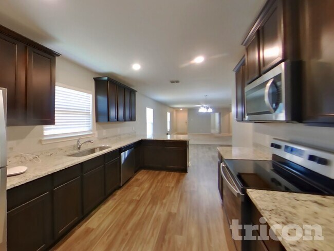 7249 Jebson Pass