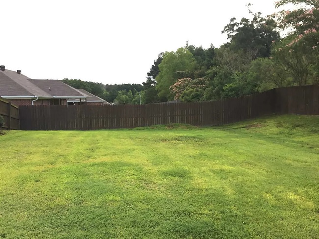 Photo - 611 Shadowridge Dr