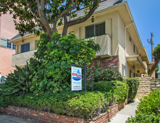 1234 Wellesley Ave in West LA - steps to W... - 1234 Wellesley Ave in West LA - steps to W... Apartments