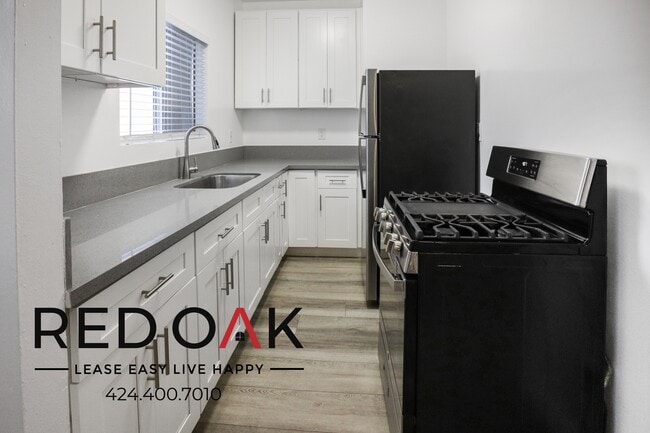 Photo - 290 Loma Dr Unit 206