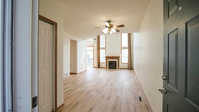 Photo - 15250 Florist Cir Unit 15250