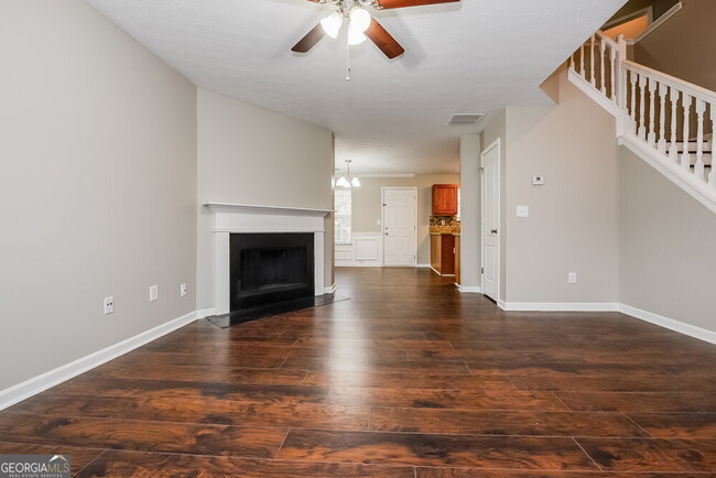 Photo - 6432 E Meyer Dr