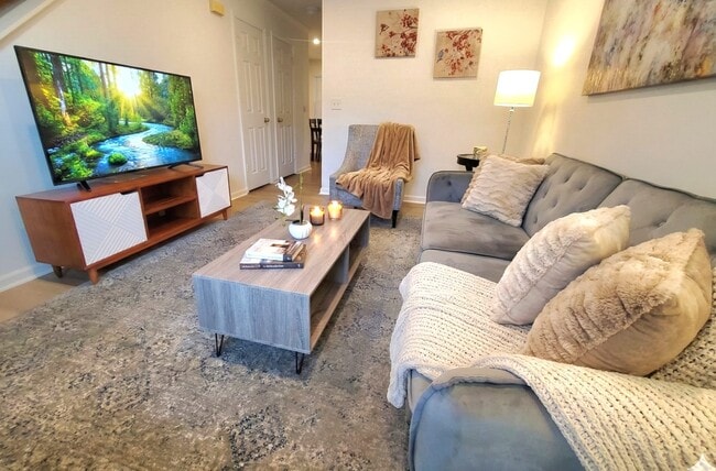 Photo - 2039 Rondo St