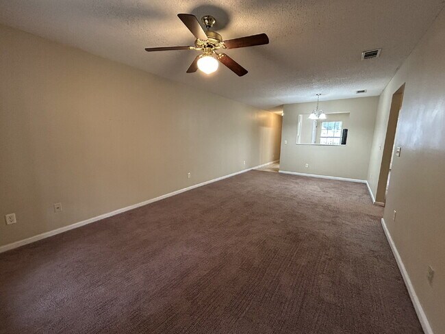 Photo - Condo For Rent