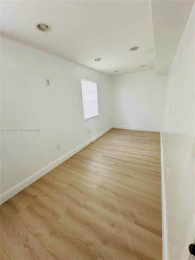 Photo - 3101 SW 67th Ave