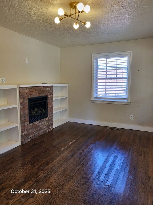 Photo - (2) Bed/(2) Bath w/ Must-See Updates Avail... Casa