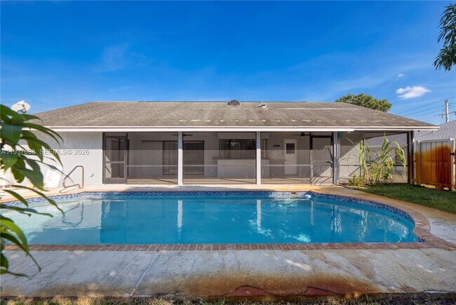 Photo - 5402 NW Emblem St