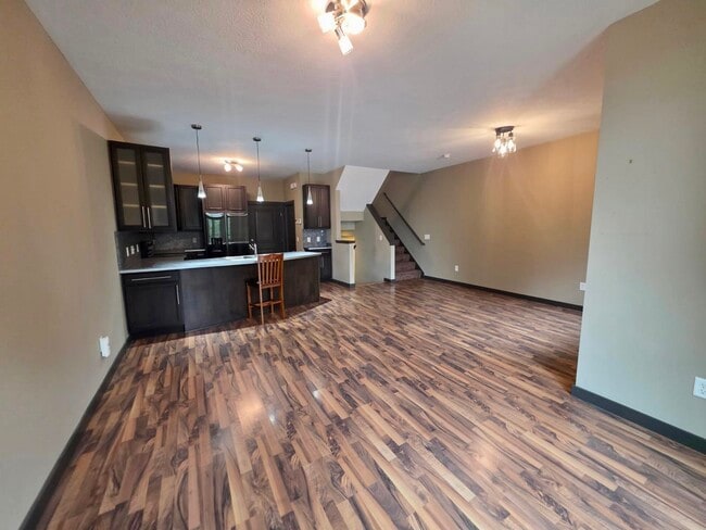 Photo - 117 N Howard St
