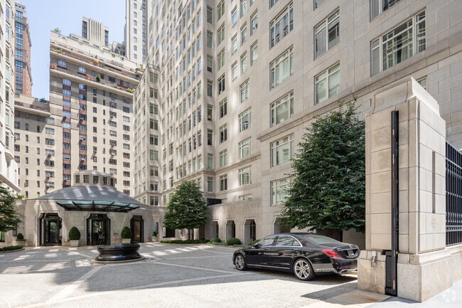 Photo - 15 Central Park W