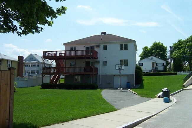 Rear No driveway use
