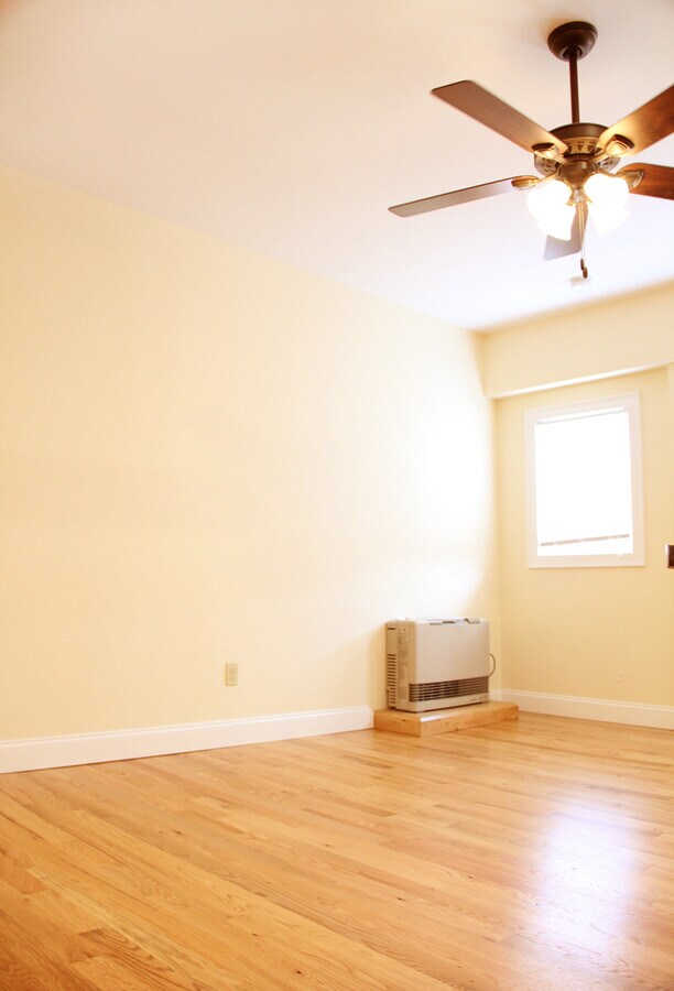 Photo - 153 N Winooski Ave Unit APT 10