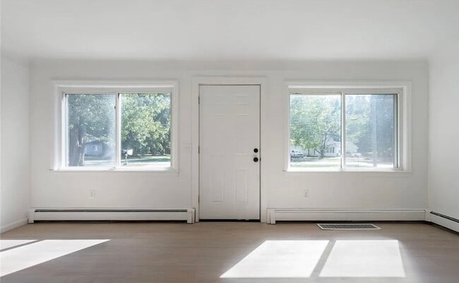 Photo - Beautiful 3 Bedroom Mentor Home