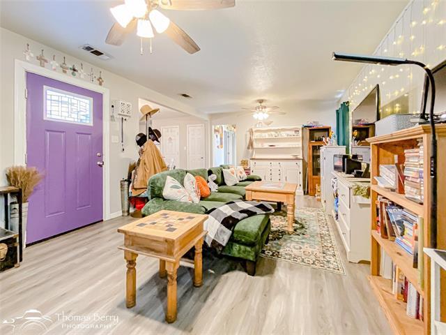 Photo - 433 Fannin St