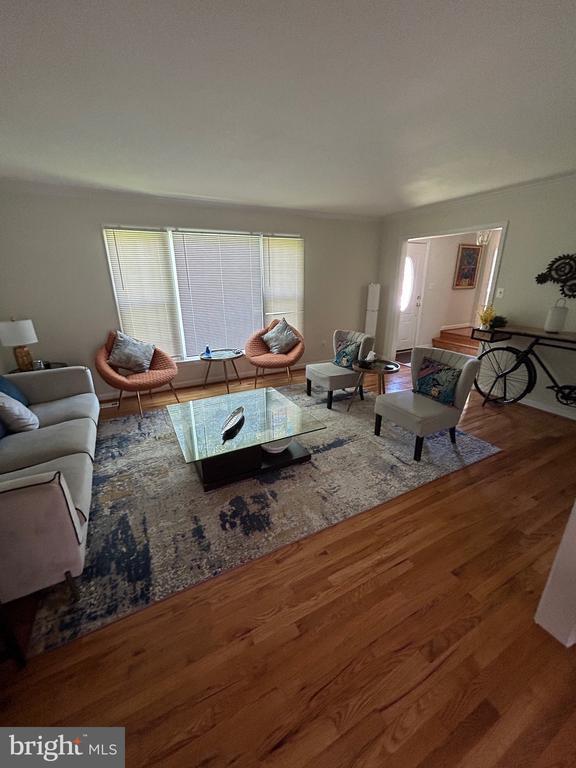 Photo - 10323 Snowpine Way House