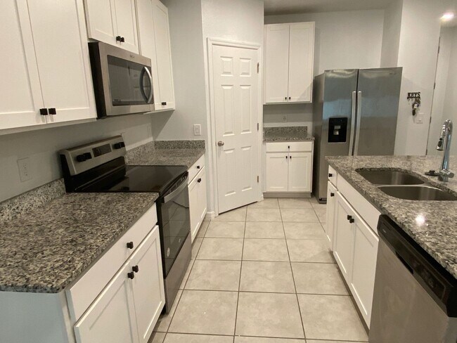 Photo - 3 Bedroom 2 Bath Home in Orchid Terrace fo...
