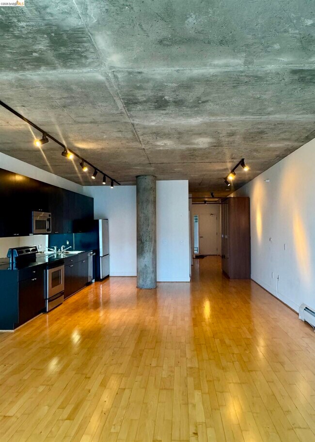 Photo - 311 Oak St Unit 804