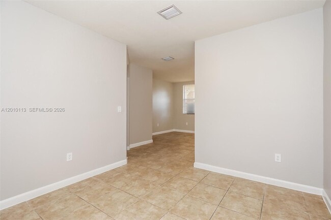 Photo - 1495 NE 33rd Ave