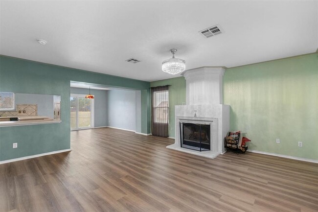 Photo - 130 Siebert Dr