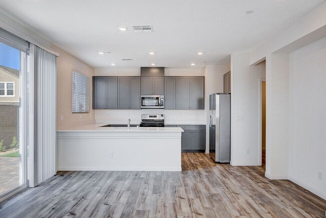 Photo - Brane new 3 bedroom Home in Inspirada!