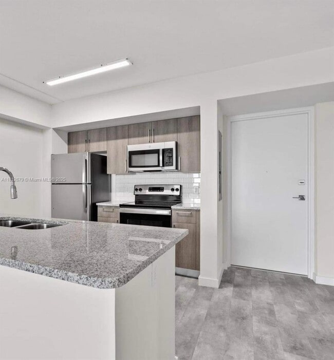 Photo - 400 NW 112th Ave Unit 602