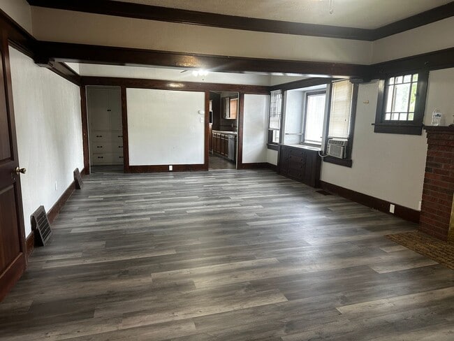 Photo - 1901 11th Ave Unidad 1