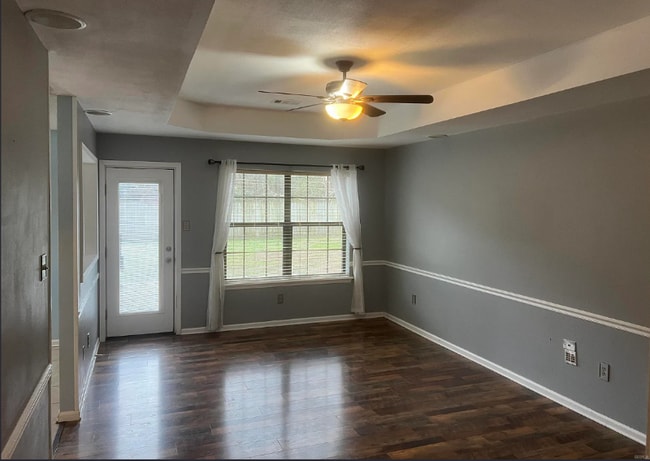 Photo - 8 Bridgestone Dr