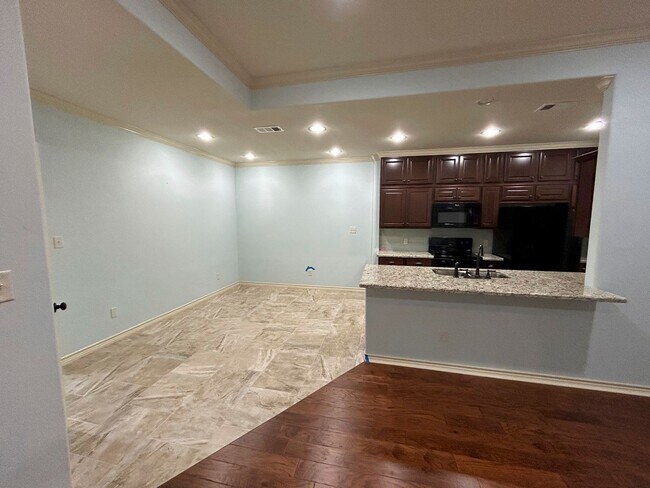 Photo - South College Station Townhome