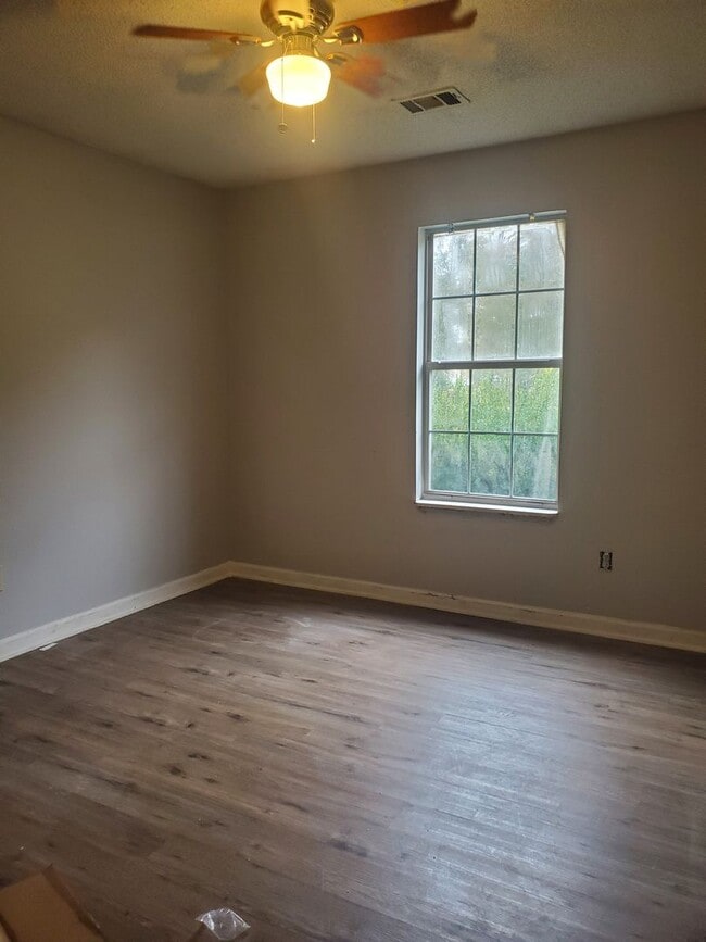 Photo - Spacious Home