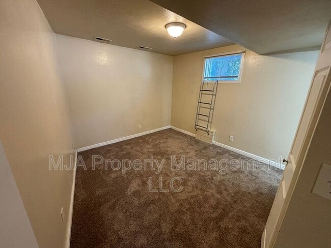 Photo - 1379 W 900 S Unit B 2