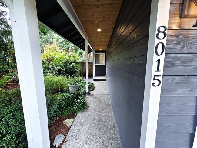 Photo - Townhome in Fin Hill- 2 Large Master Bedrooms, 2 Car Garage, Fully Fenced Yard, AC