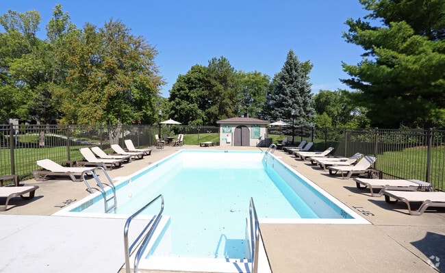 River Bend Apartments at the Arboretum