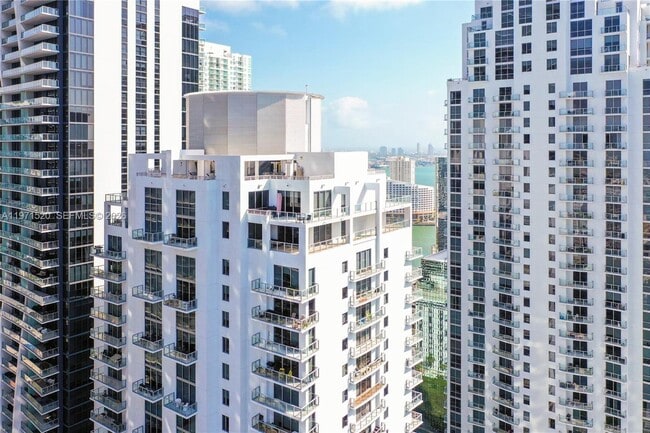 Photo - 1050 Brickell Ave Unit 3406