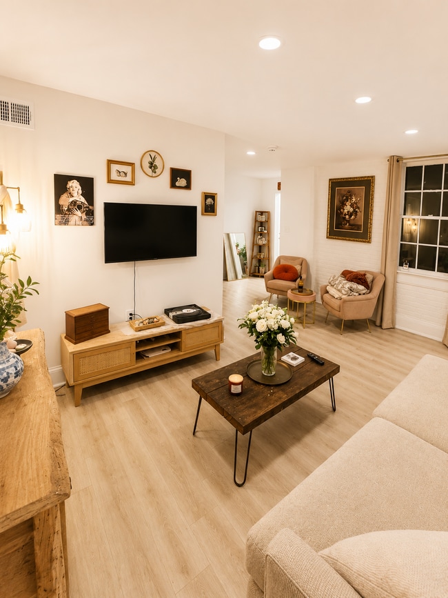 Photo - Perry St LHP Unit 1 Lee B