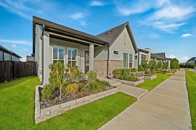 Photo - 18530 Joyous Ln