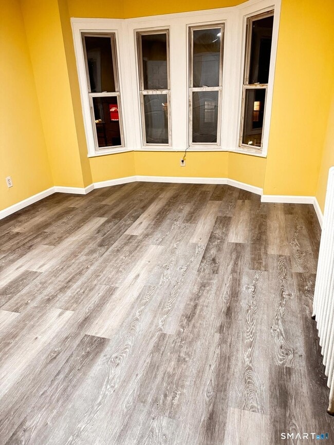 Photo - 250 Orange St