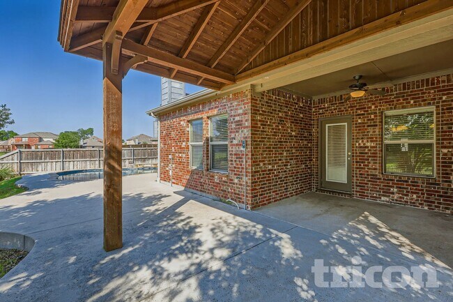 Photo - 1030 Barrington Dr