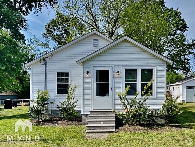 Building Photo - 110 Hamilton Dr Rental