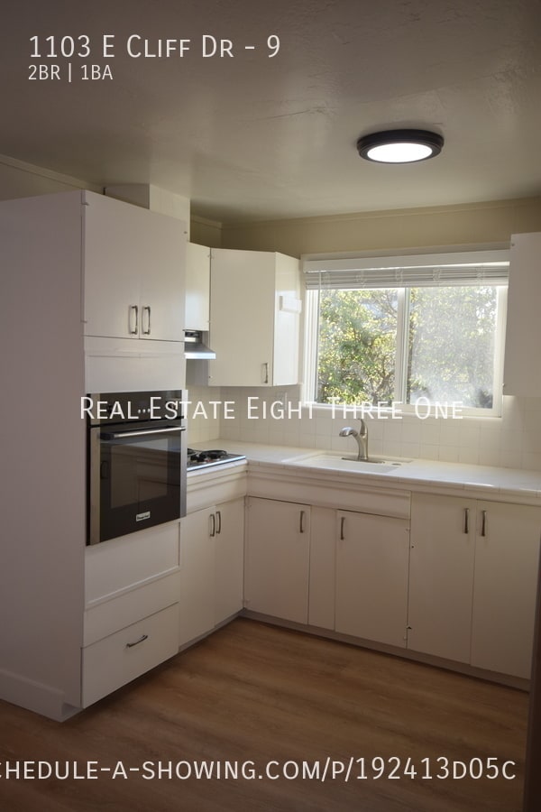 Photo - 1103 E Cliff Dr Unit 9