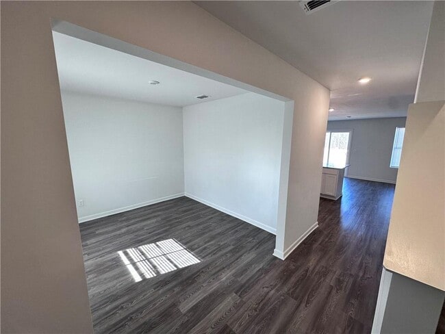 Photo - 536 Pemberton St