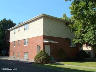 Photo - 35 Parkwood St Unit Apt 2