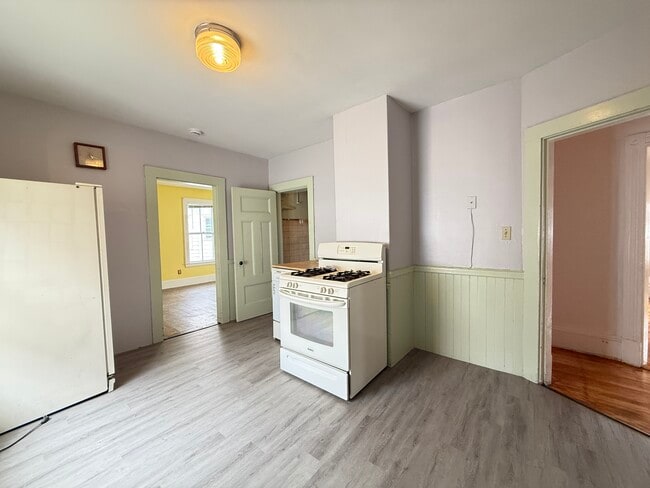 Building Photo - 57 Rindge Ave Unit , MA 02140 Rental