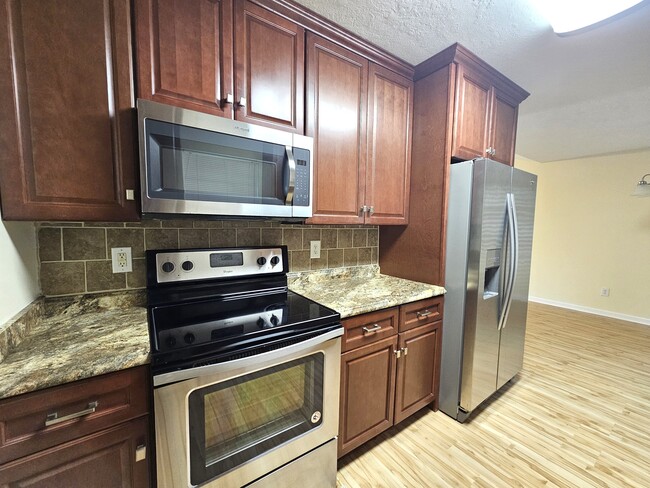 Photo - 206 Corley Cir