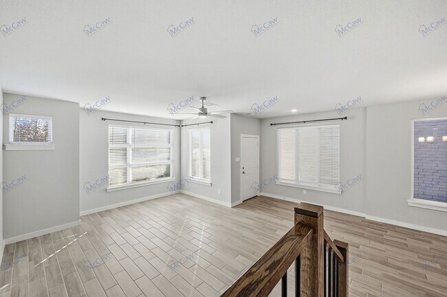 Photo - 358 Oakbend Dr