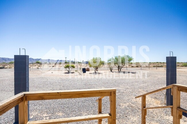 9960 S Niehaus Rd