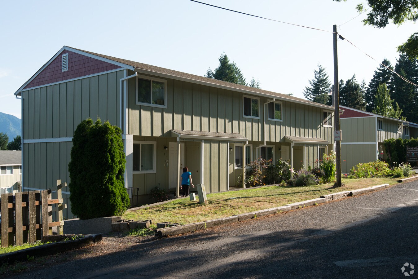 Cascade Village - Cascade Village Apartments